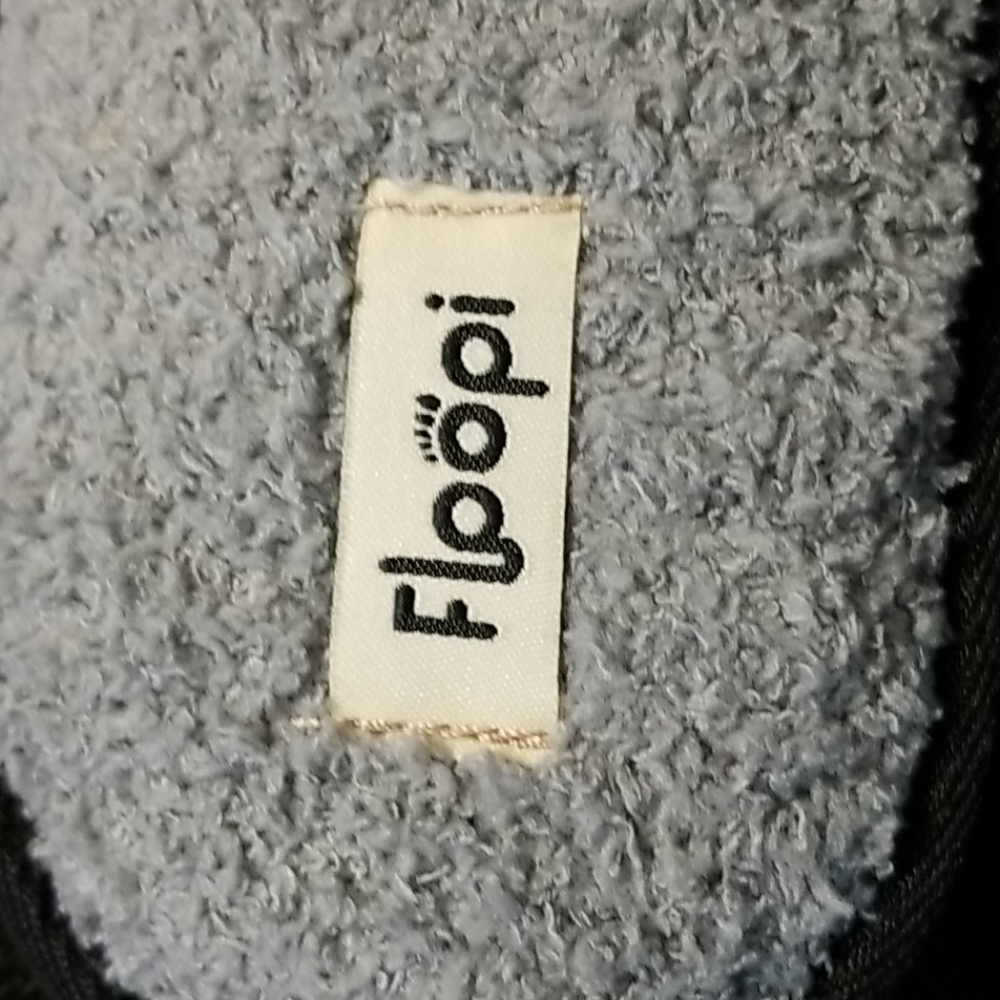 Floopi Slippers - Picture 4 of 8